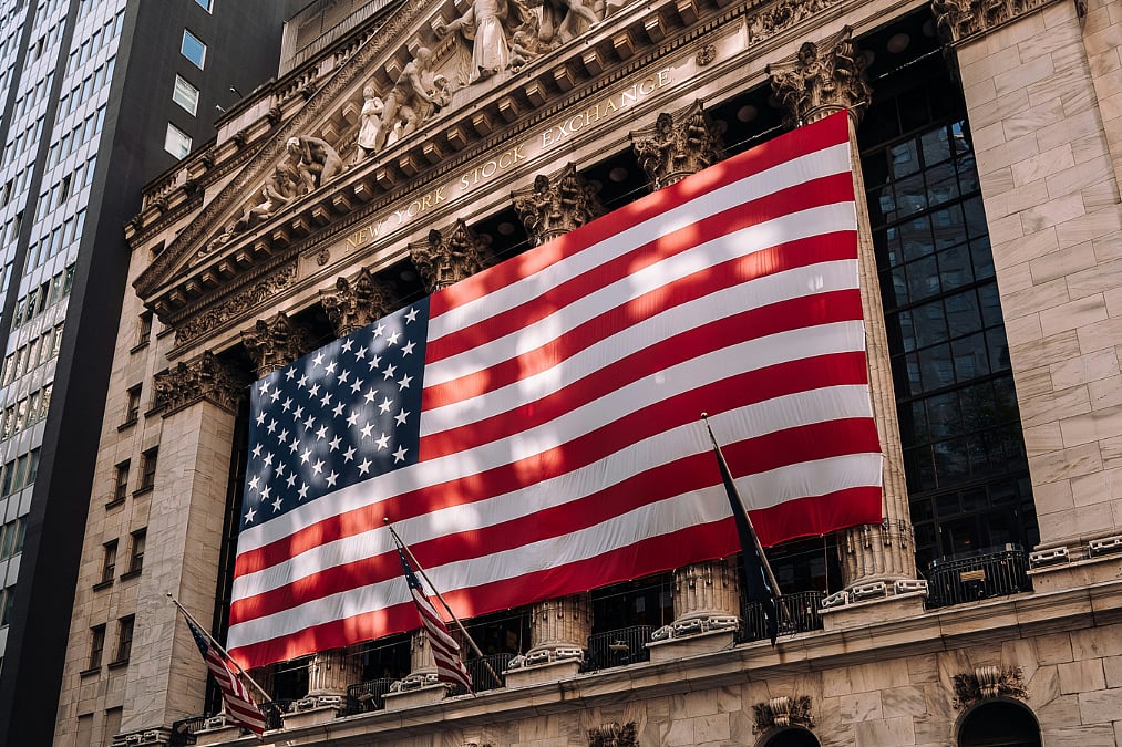 US Stock Market Today: S&P 500, Dow Rise As Wall Street Expects Strong Earnings, Shutdown Ending This Week