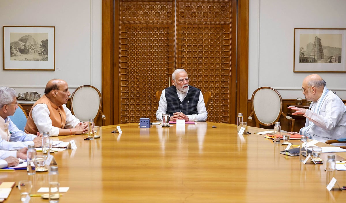 Pahalgam Terror Attack: Government Briefs Leaders At All-Party Meeting