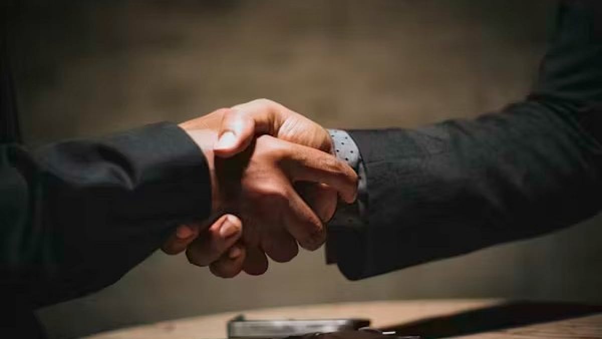Devyani International To Acquire Majority Stake In Sky Gate Hospitality For Rs 419.6 Crore