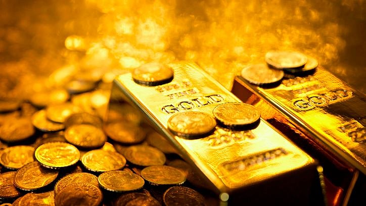 <div class="paragraphs"><p>Gold ended 2025 at record levels, touching $4,548/oz on December 29, capping a year marked by extreme price swings.</p></div>