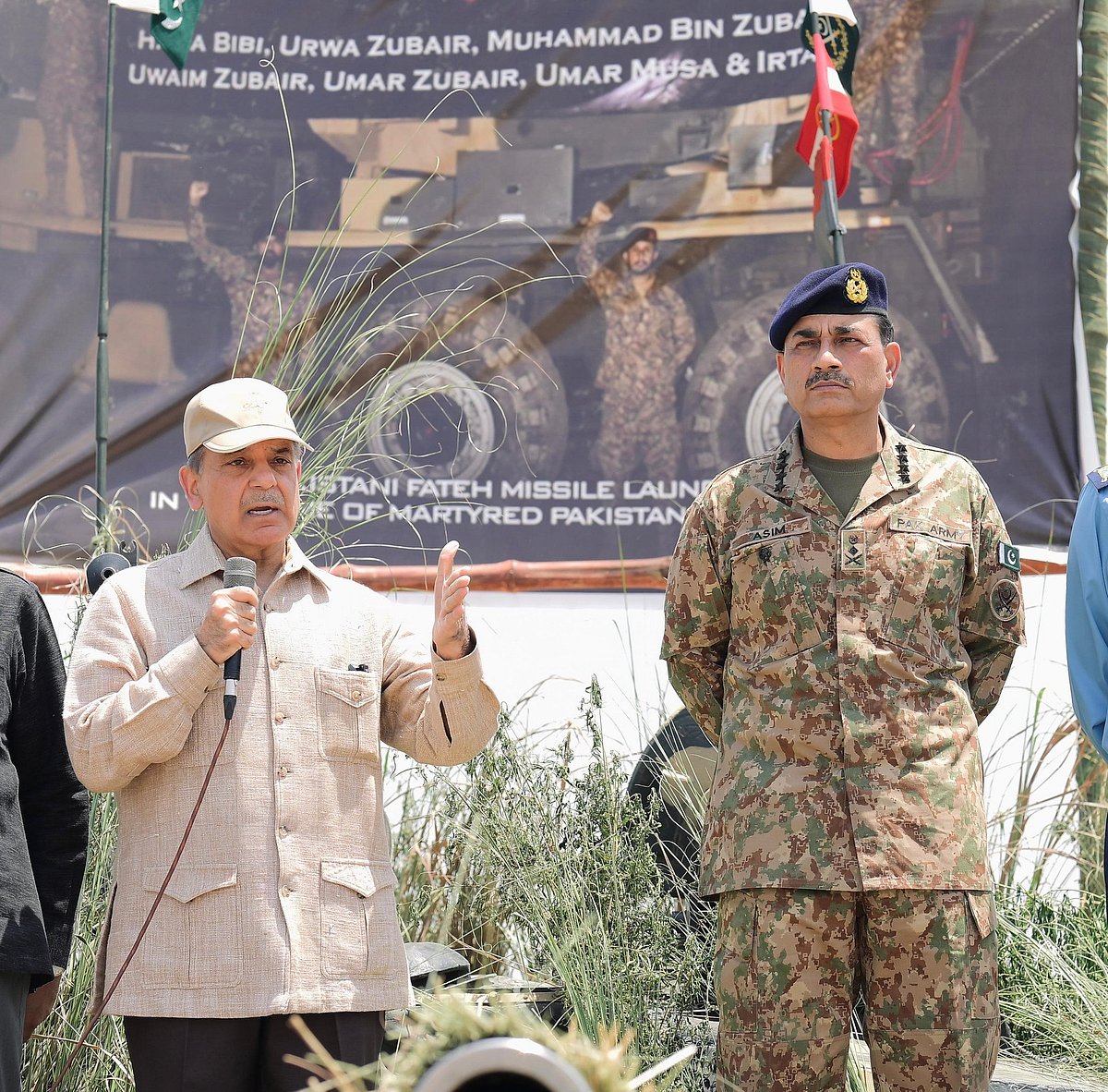 <div class="paragraphs"><p>Pakistan Prime Minister Shehbaz Sharif and General Asim Munir. (Photo source: PTV)</p></div>