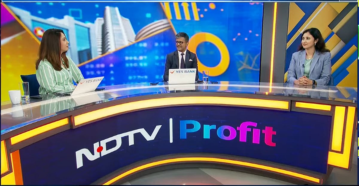<div class="paragraphs"><p>(From right) HSBC&nbsp;Chief India &amp; Indonesia Economist Pranjul Bhandari was speaking to NDTV Profit Editors Niraj Shah and Tamanna Inamdar at NDTV Profit show on Monday.&nbsp;</p></div>