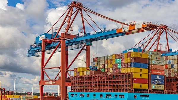 ईरानी मिसाइल हमलों का इजरायल में स्थित अदाणी के हाइफा बंदरगाह पर कोई प्रभाव नहीं, परिचालन सामान्य