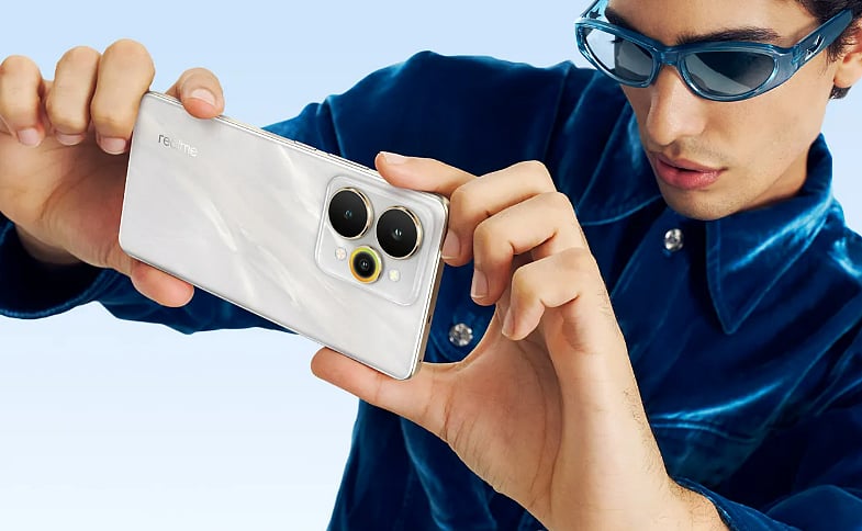 <div class="paragraphs"><p>The device will be available in four colours. (Photo Credits: realme.com)</p></div>