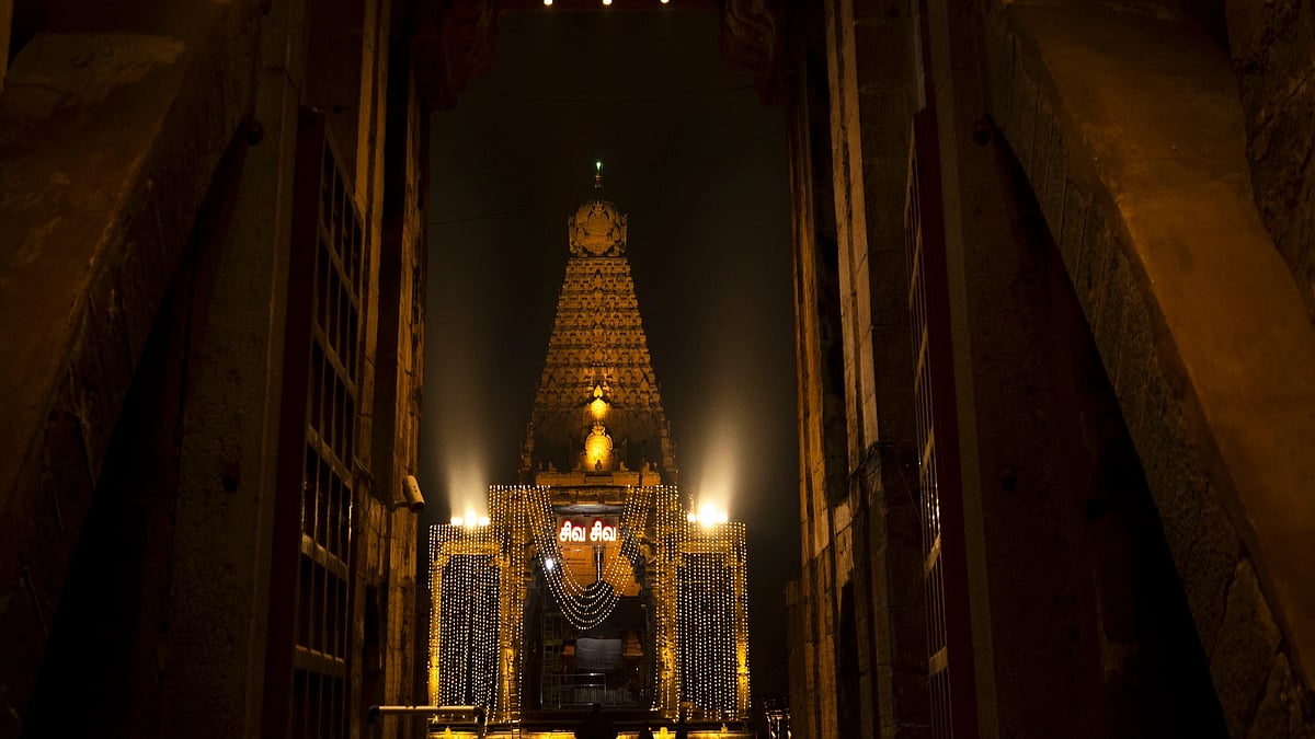 <div class="paragraphs"><p>The awe-inspiring architectural marvel of the Brihadeeswarar temple or Periya Koil in Thanjavur (Photo: Tamil Nadu Tourism)</p></div>