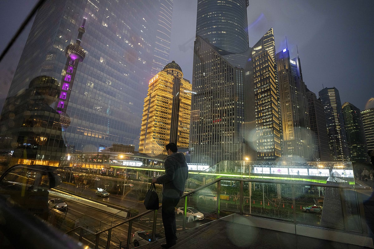 Asian Stocks Edge Up Before Key Data, Oil Falls: Markets Wrap