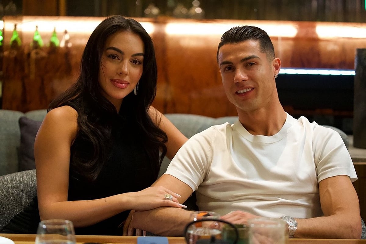 Cristiano Ronaldo Gets Engaged To His Longtime Girlfriend Georgina Rodríguez
