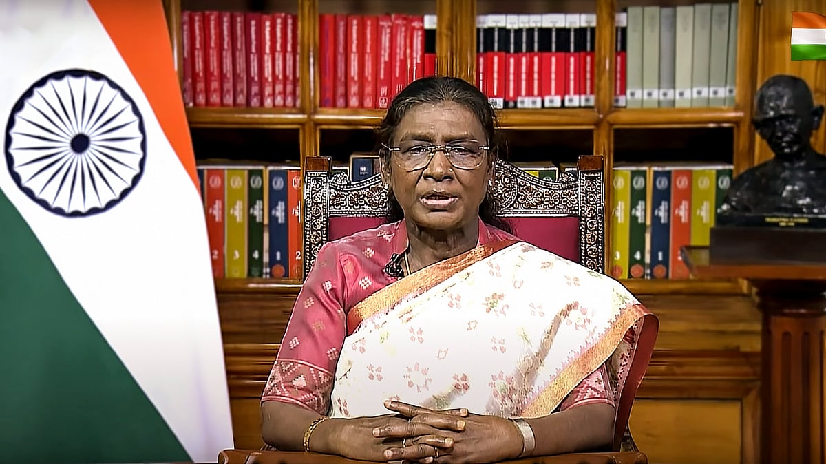 Op Sindoor A Symbol Of Victory Over Terror: President Murmu At Red Fort Dussehra