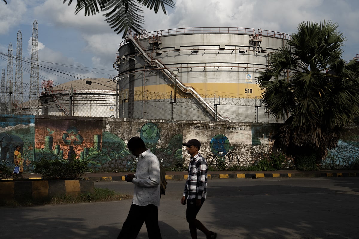 Oil Steadies Near Two-Month Low As IEA Warns Of Record Glut