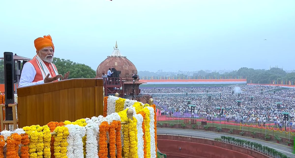 <div class="paragraphs"><p>PM Modi making his 12th Independence day adress from the Red Fort in Delhi. (Image: PMO)</p></div>