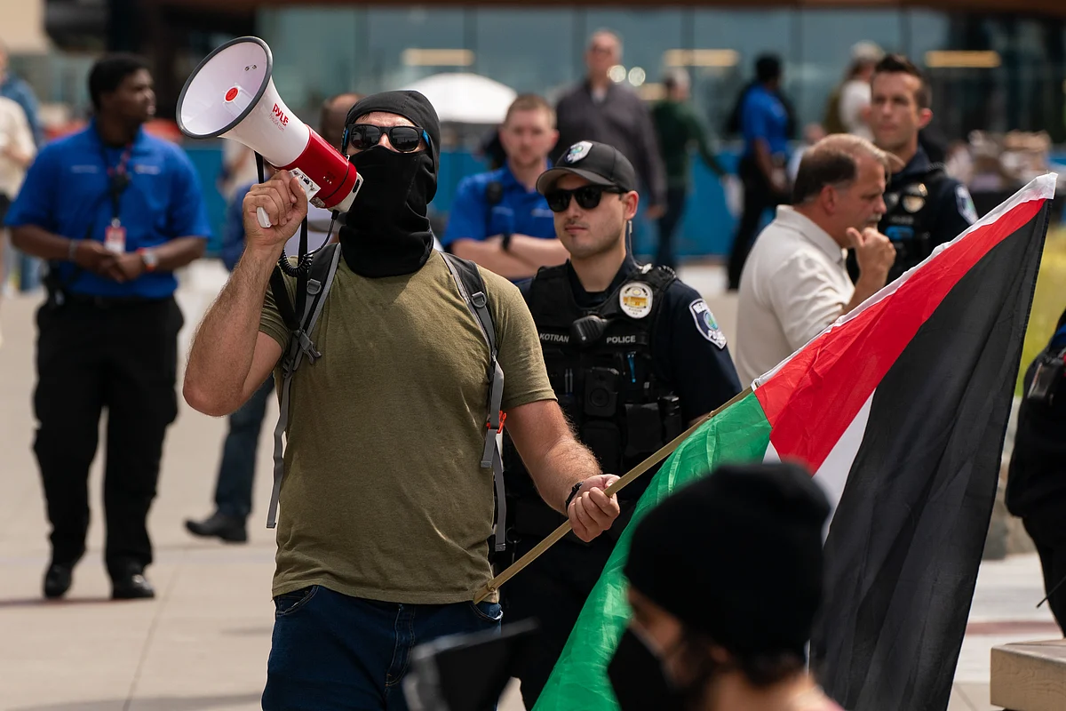 <div class="paragraphs"><p>(Image: David Ryder/Bloomberg)</p></div>