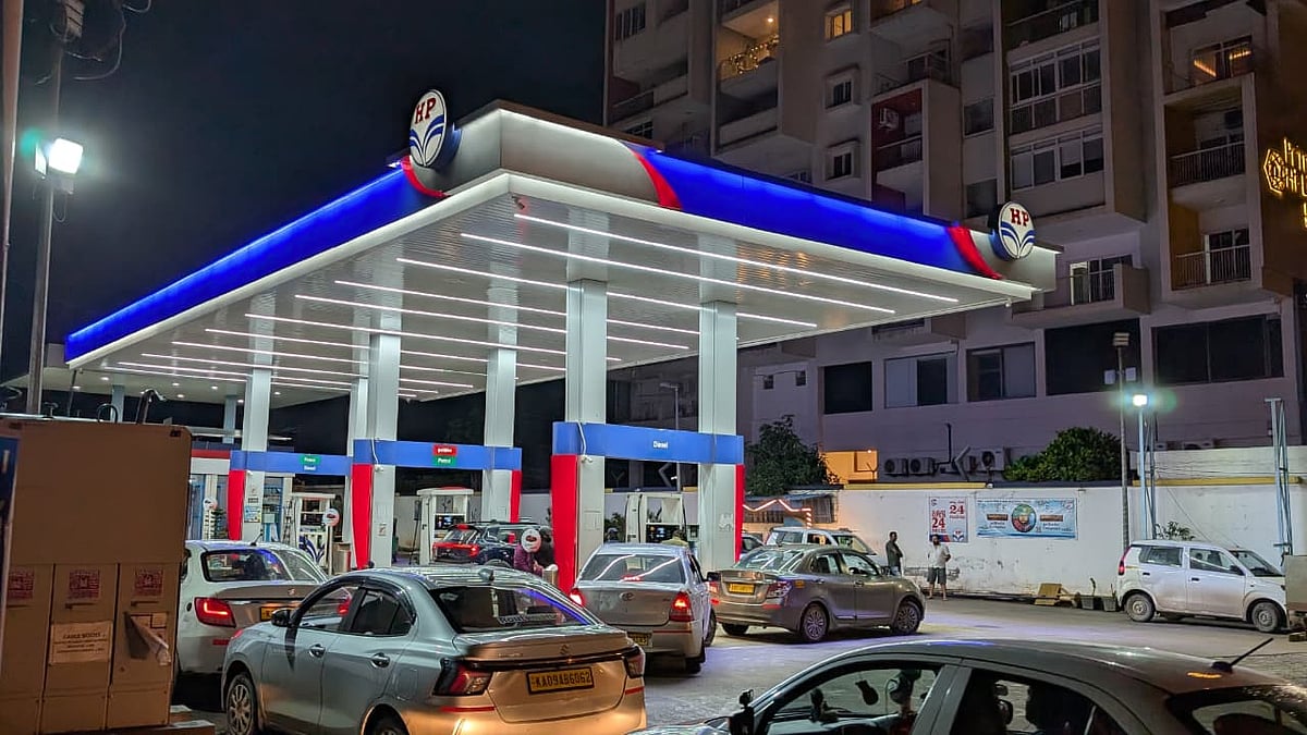 <div class="paragraphs"><p>HPCL’s stock has gained nearly 20% over the past three months, outperforming peers, though it has corrected about 8% from its recent highs amid pressure on marketing margins.</p><p> (Photo: Shubhayan Bhattacharya/NDTV Profit)</p></div>