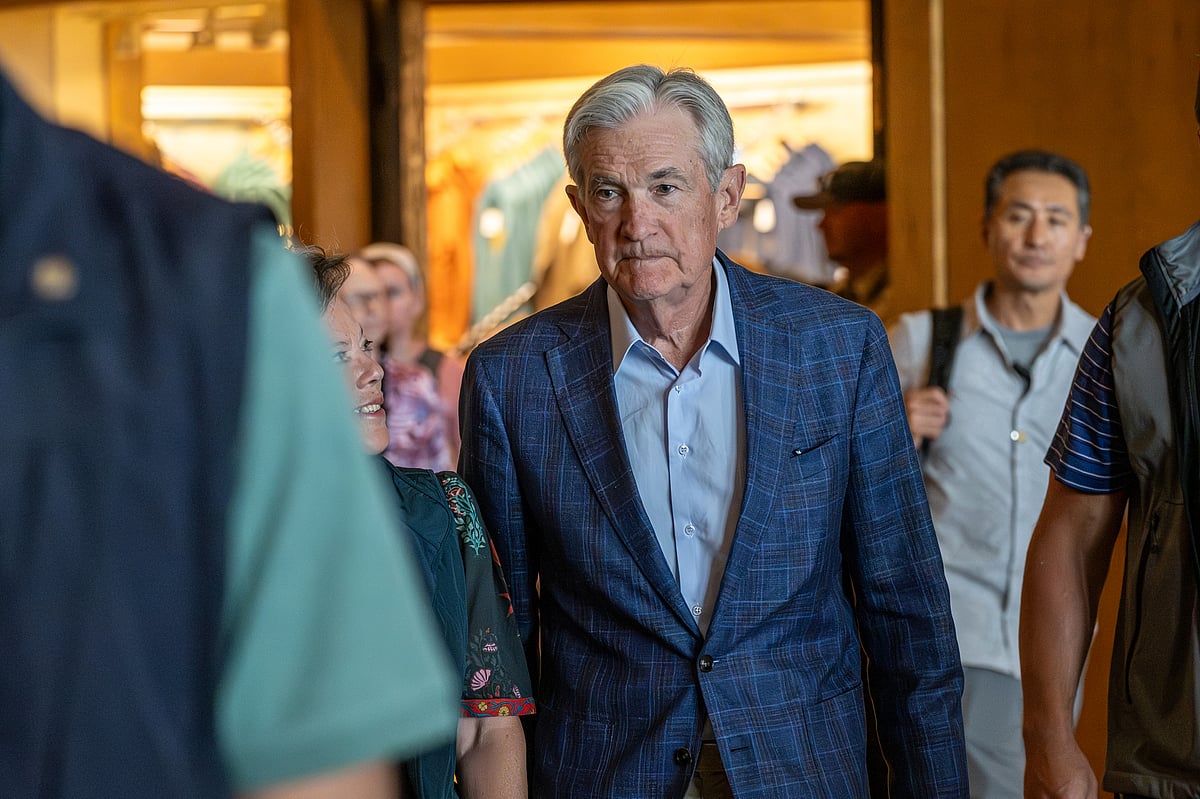 US Inflation To Edge Up As Powell Shifts On Job Market