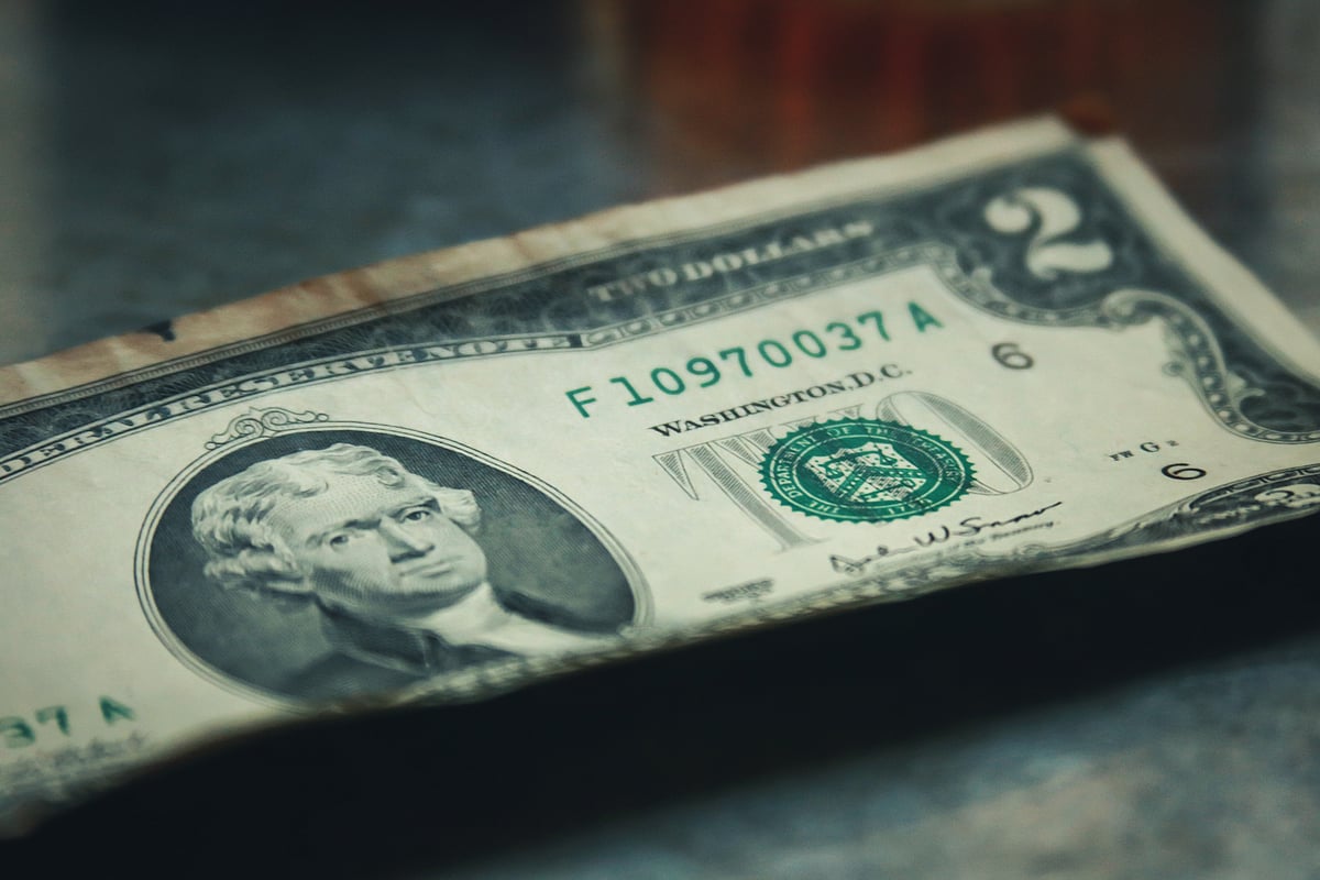 <div class="paragraphs"><p>On Friday, the overseas investors sold stocks worth Rs 4,968.22 crore while DII bought Indian equities worth Rs 8,461.47 crore. (Photo: Envato)</p></div>