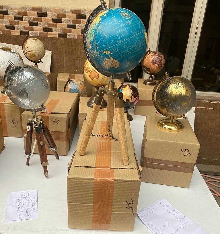 <div class="paragraphs"><p>Hand-crafted globes for exports by JustToyz</p></div>