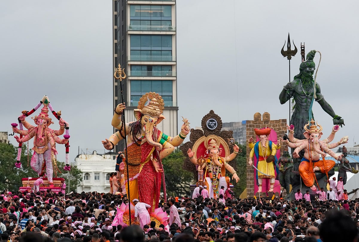 Mumbai: One Dead, Five Injured Due To Electrocution During Ganesh Immersion Procession