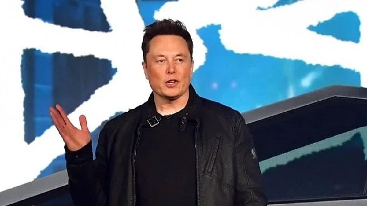 Elon Musk's xAI Sues OpenAI, Alleging Trade Secret Theft in Escalating AI Race
