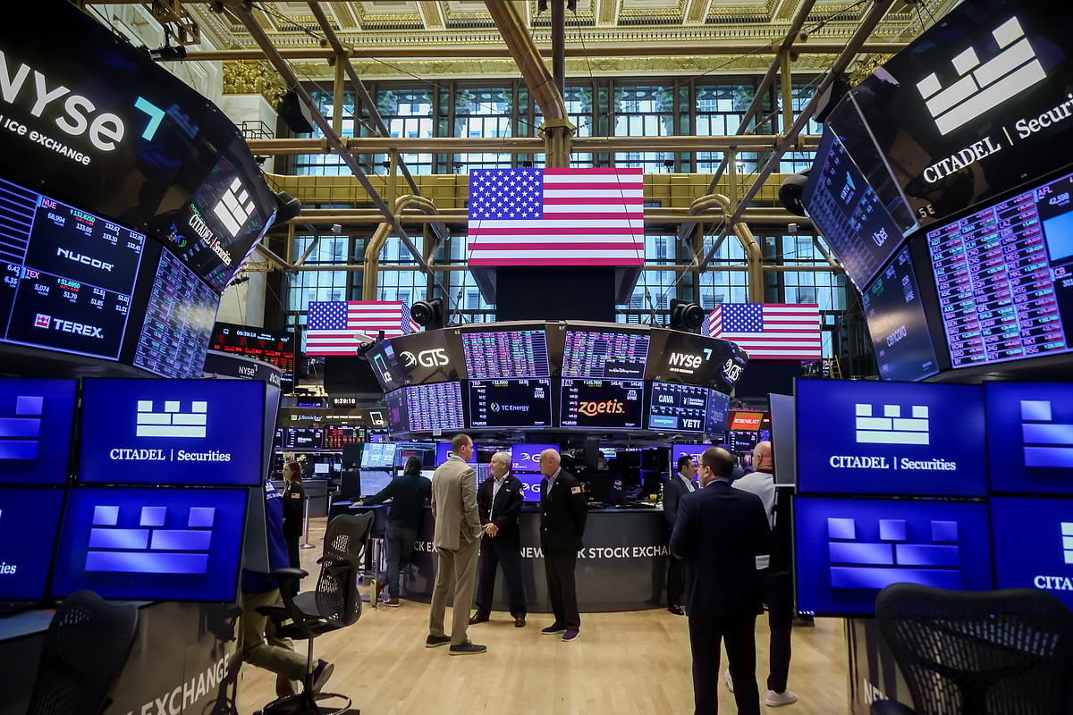 Stock Futures Slip As US Government Nears Shutdown: Markets Wrap