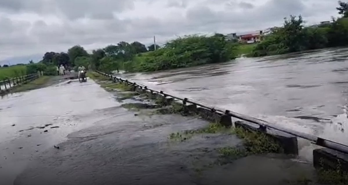Maharashtra Rains: Government Announces Rs 1,339 Crore Aid To Provide Relief To Affected Farmers
