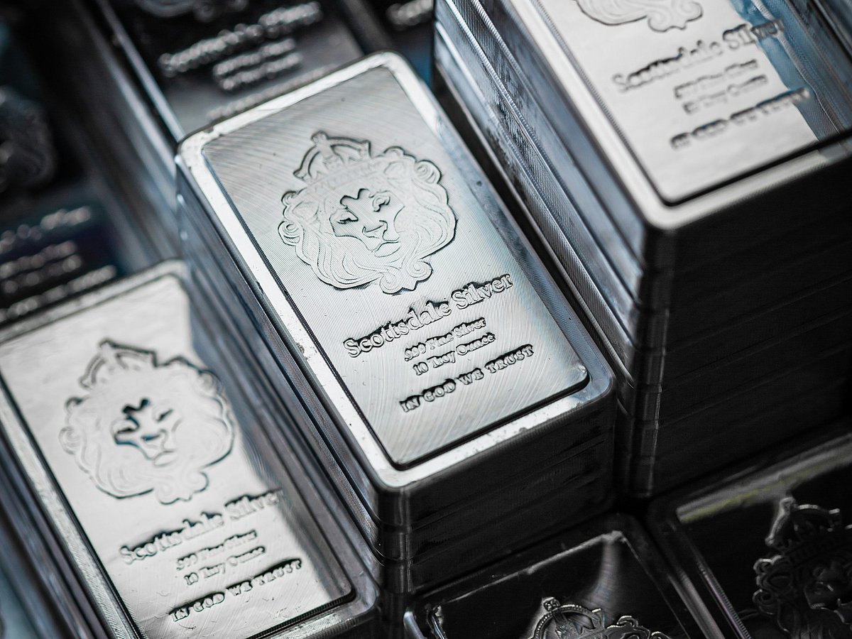 High Silver Premium: 'Fantastic Arbitrage Opportunity' With A 5-Month Window, Says IBJA Director