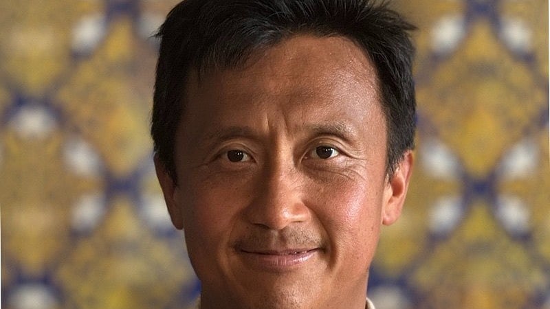 <div class="paragraphs"><p>Ke&nbsp;Yang's promotion to lead AKI was reported only weeks ago, and his exit now raises questions about continuity for Apple’s Siri modernisation. (Photo: Ke Yang/LinkedIn)</p></div>