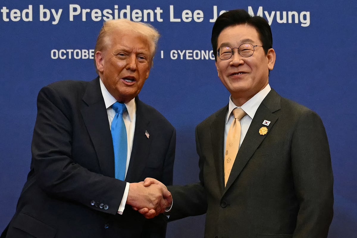 <div class="paragraphs"><p>The deal will see Seoul make $150 billion in shipbuilding investments, with an additional $200 billion earmarked for an investment pledge designed to look like a similar agreement with Japan, South Korea Policy Chief Kim Yong-beom said Wednesday. (Photo credit: Andrew Caballero-Reynolds)</p></div>