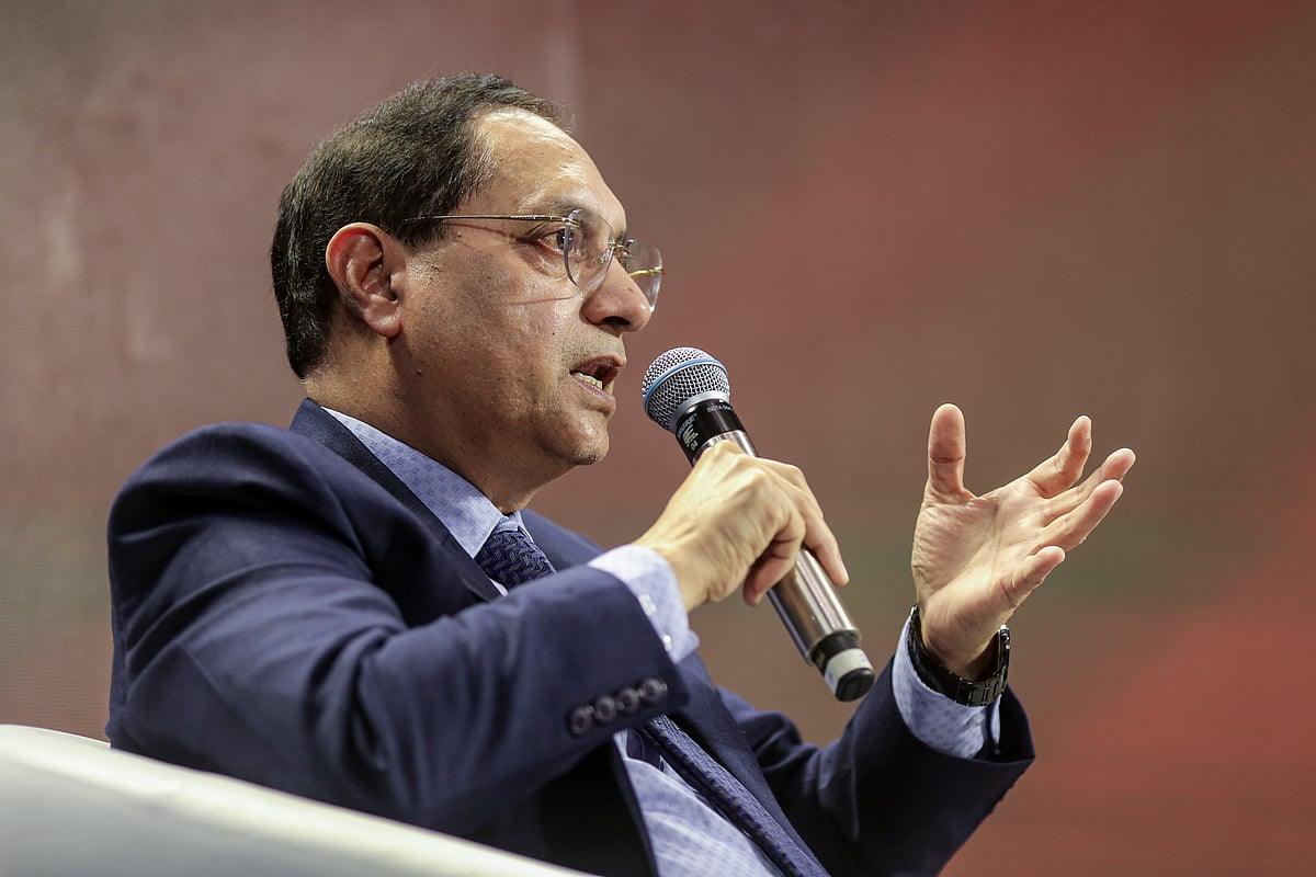 <div class="paragraphs"><p>The Securities and Exchange Board of India is in discussion with the Reserve Bank of India to help banks participate in commodities derivatives, the SEBI Chairman Tuhin Kanta Pandey said at an industry event (Image source: Bloomberg)</p></div>