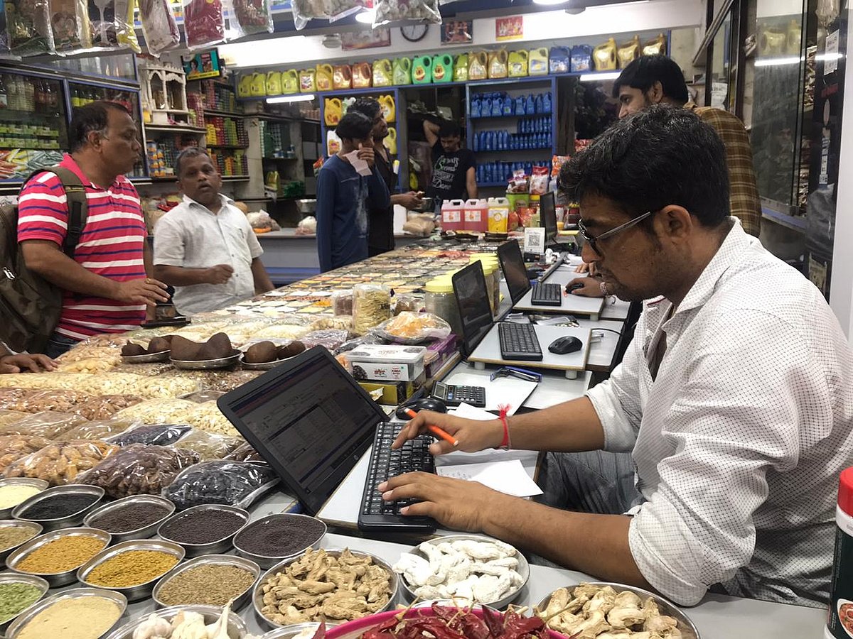 <div class="paragraphs"><p>File image of a shop at the APMC market in Vashi, Navi Mumbai. (Image: Vijay Sartape/ NDTV Profit)</p></div>