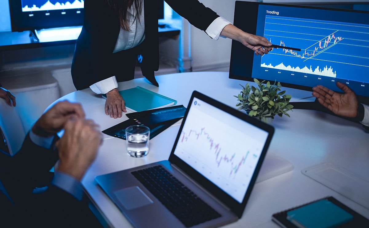 <div class="paragraphs"><p>The NSE Nifty 50 and BSE Sensex consolidated after recording gains for straight three sessions. (Photo source: Envato)</p></div>