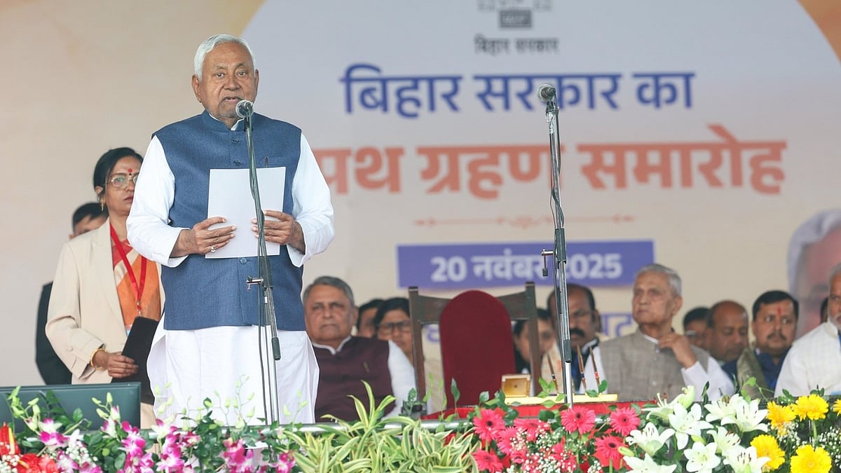 <div class="paragraphs"><p>JD(U) supremo Nitish Kumar on Thursday was sworn in as the chief minister of Bihar for a record 10th time at the Gandhi Maidan in Patna. (Photo: Narendra Modi/X)</p></div>