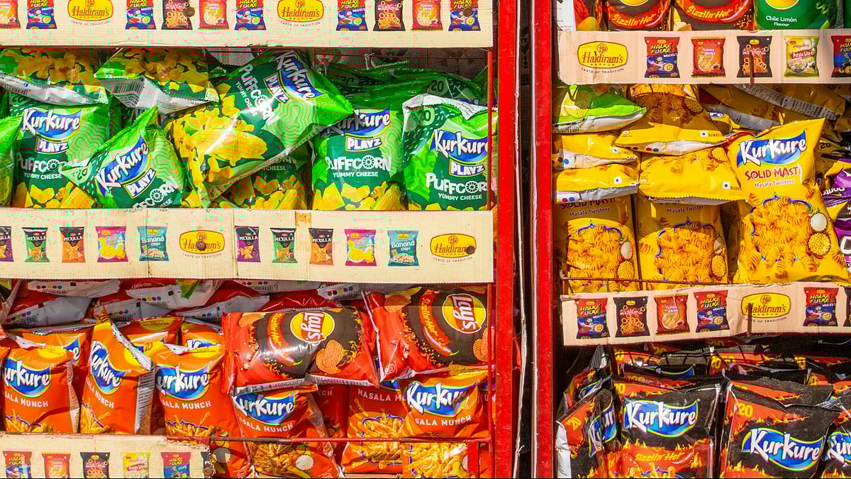 <div class="paragraphs"><p>Top economic advisor flags easy availability of Kurkure against fruit. (Image: Unsplash)</p></div>