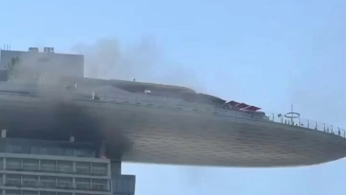 Marina Bay Sands Fire