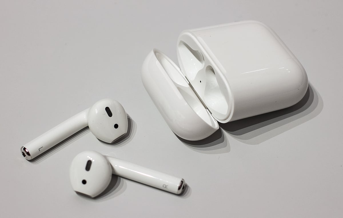 <div class="paragraphs"><p>After the applying the flat discount, the AirPods Pro 2 retail at Rs 15,990 on Flipkart. (Photo: Wikimedia Commons)</p></div>