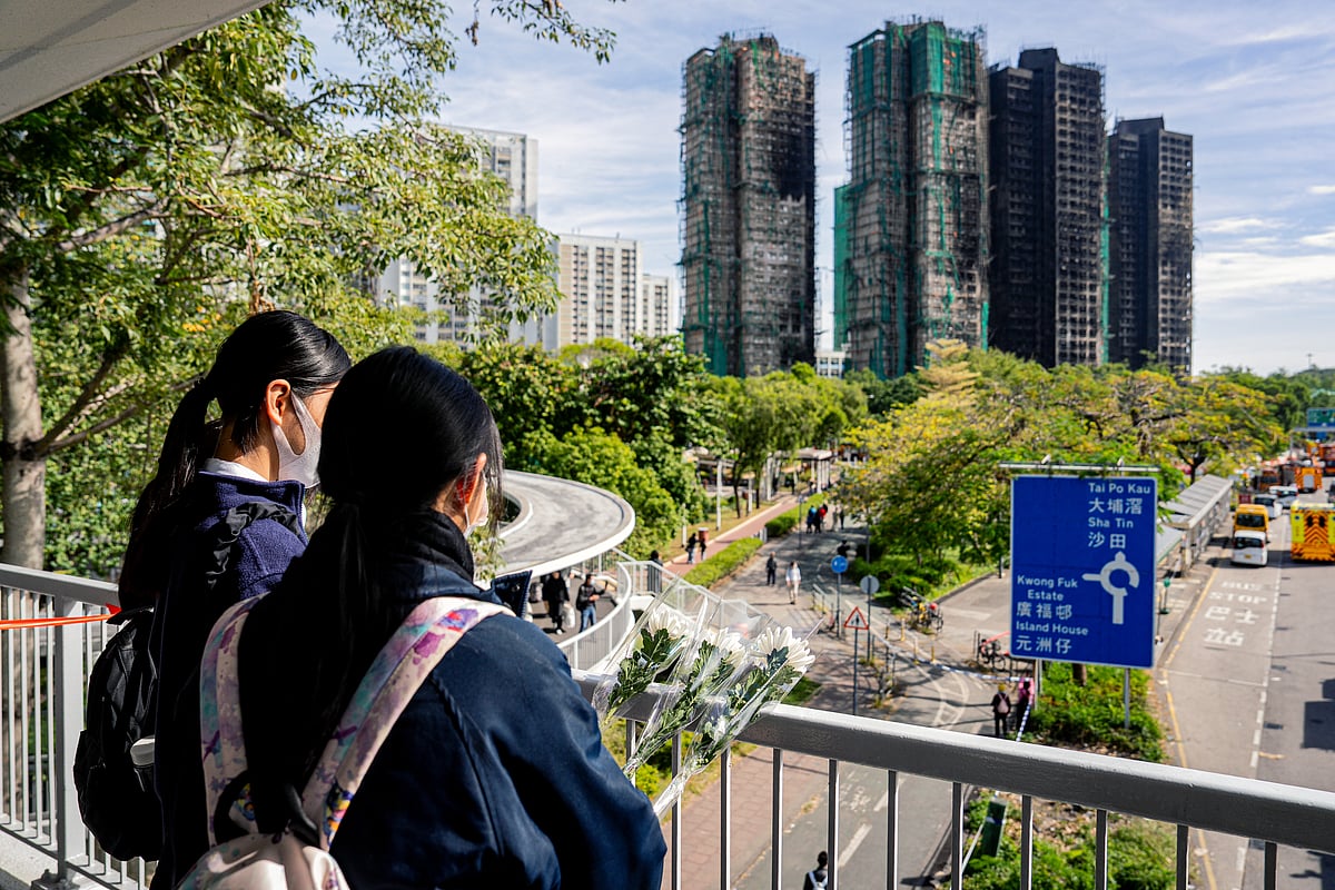 Hong Kong Blaze Death Toll Climbs to 128, Arrests Widen