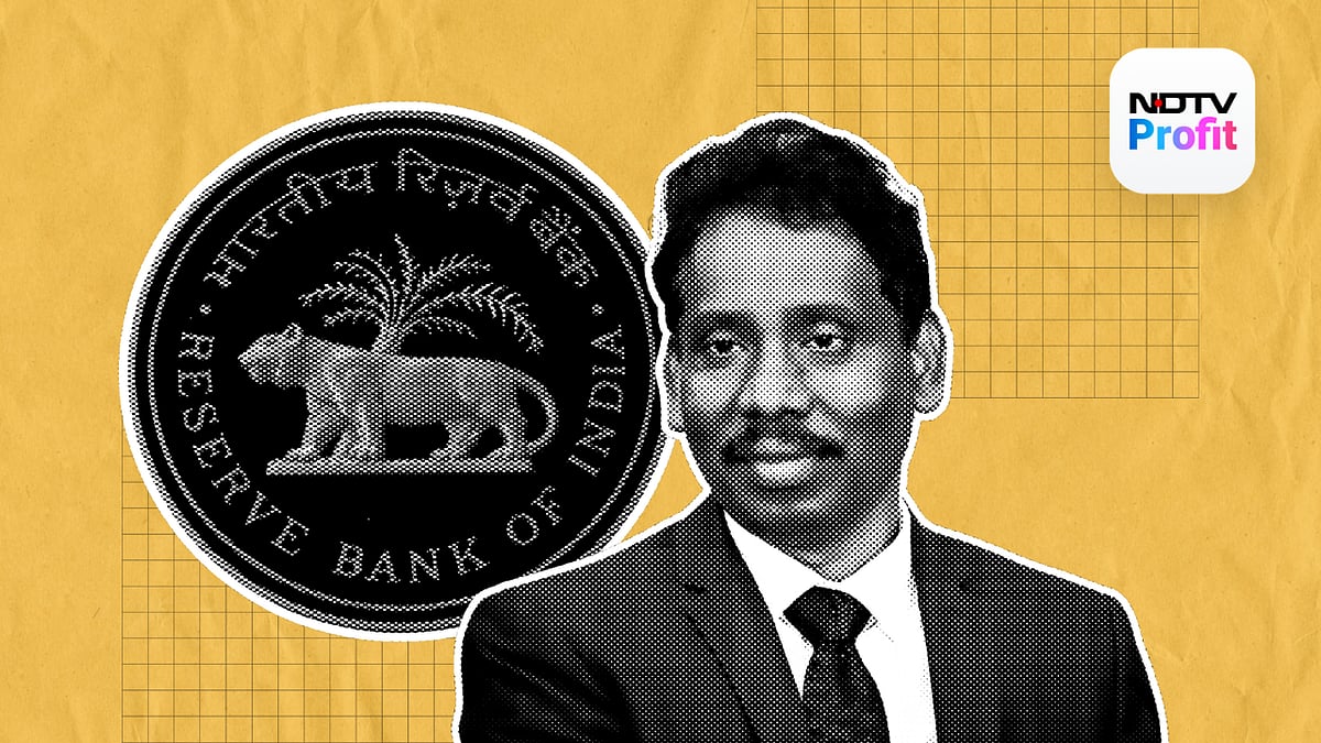 <div class="paragraphs"><p>RBI Deputy Governor SC Murmu addressed reporters in Mumbai on Friday, Nov. 28. (Image: NDTV Profit)</p></div>