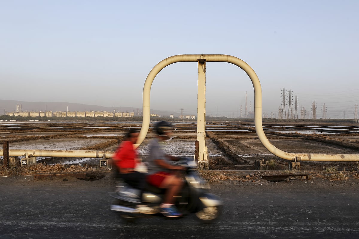 <div class="paragraphs"><p>Proceeds from the offering will likely be used to fund capital expenditure and reduce debt (Image source: Bloomberg)</p></div>