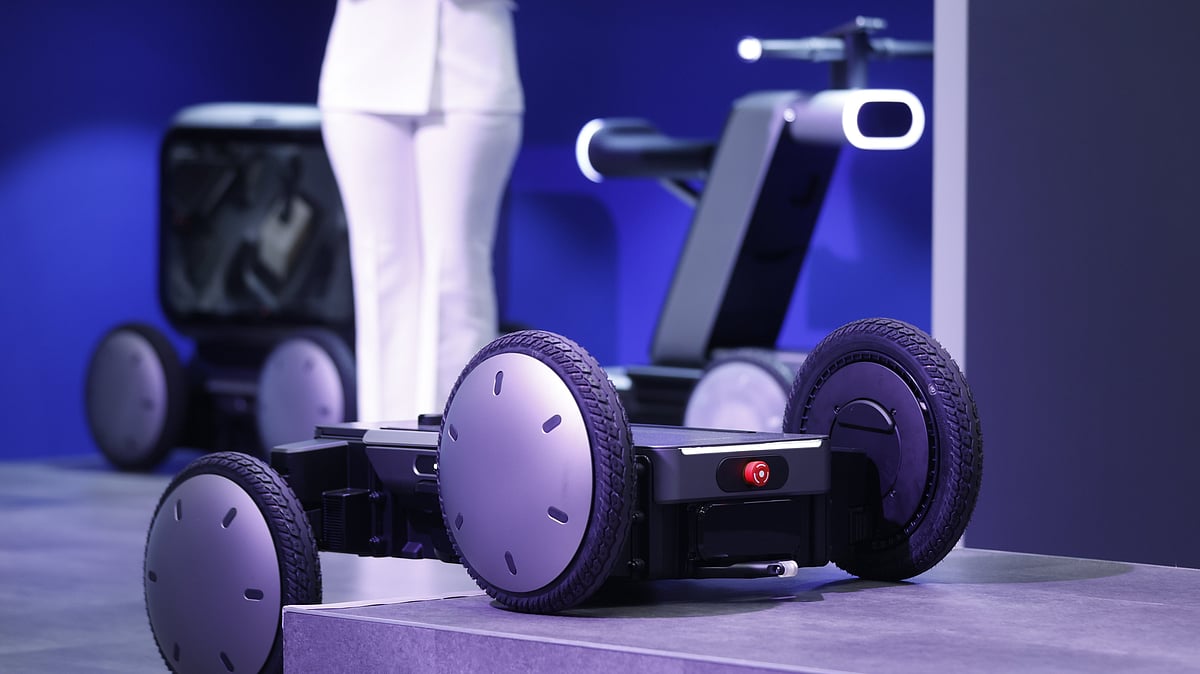 Hyundai's Four-Wheeled Platform Robot Will Go On Sale Next Year