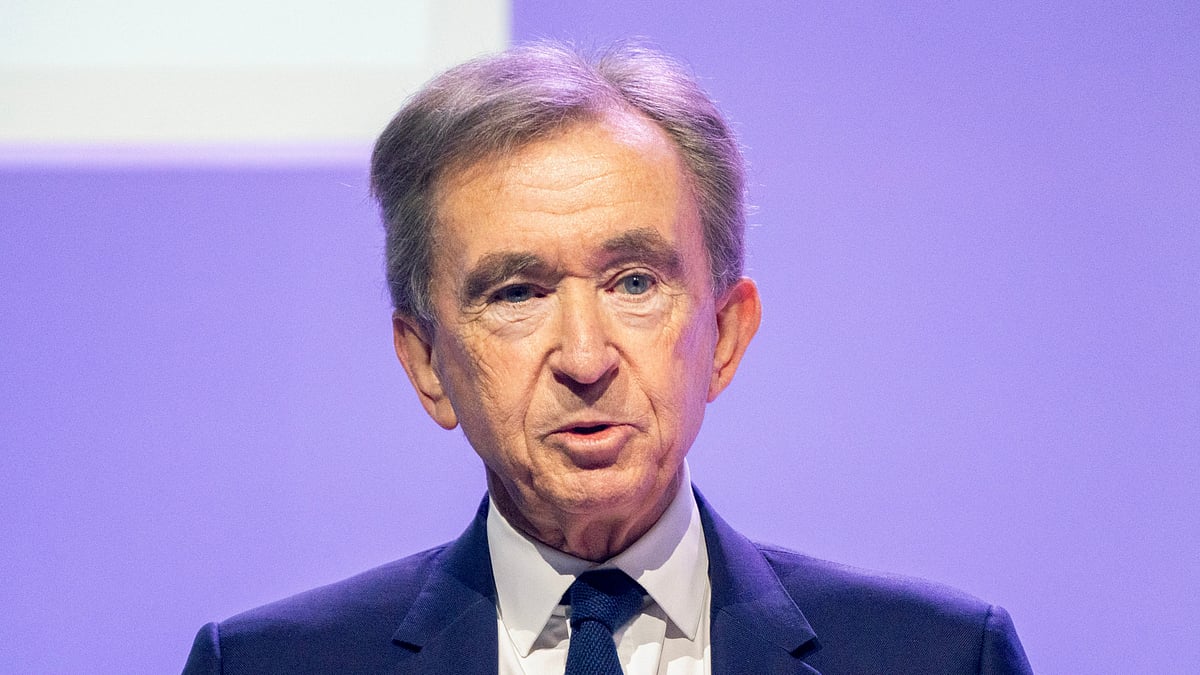 <div class="paragraphs"><p>Bernard Arnault, billionaire and chairman of LVMH Moet Hennessy Louis Vuitton SE, speaks at the LVMH Moet Hennessy Louis Vuitton SE earnings news conference in Paris, France, on Tuesday, Jan. 28, 2025. LVMH’s sales of fashion and leather goods declined in the fourth quarter, casting doubt on the prospects for a quick recovery in luxury demand. (Photo: Nathan Laine/Bloomberg)</p></div>