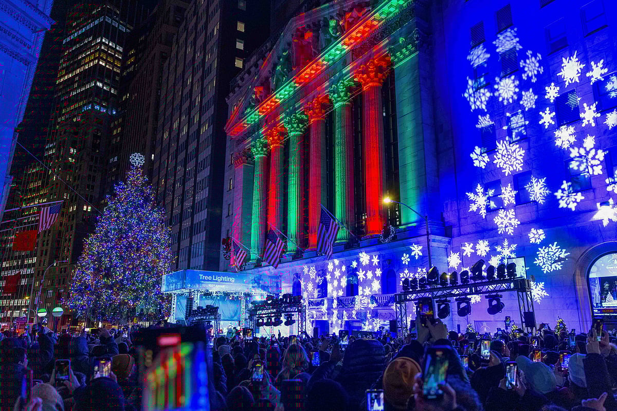 <div class="paragraphs"><p>Wall Street was little changed ahead of Christmas holiday. (Image: NYSE/ X)</p></div>