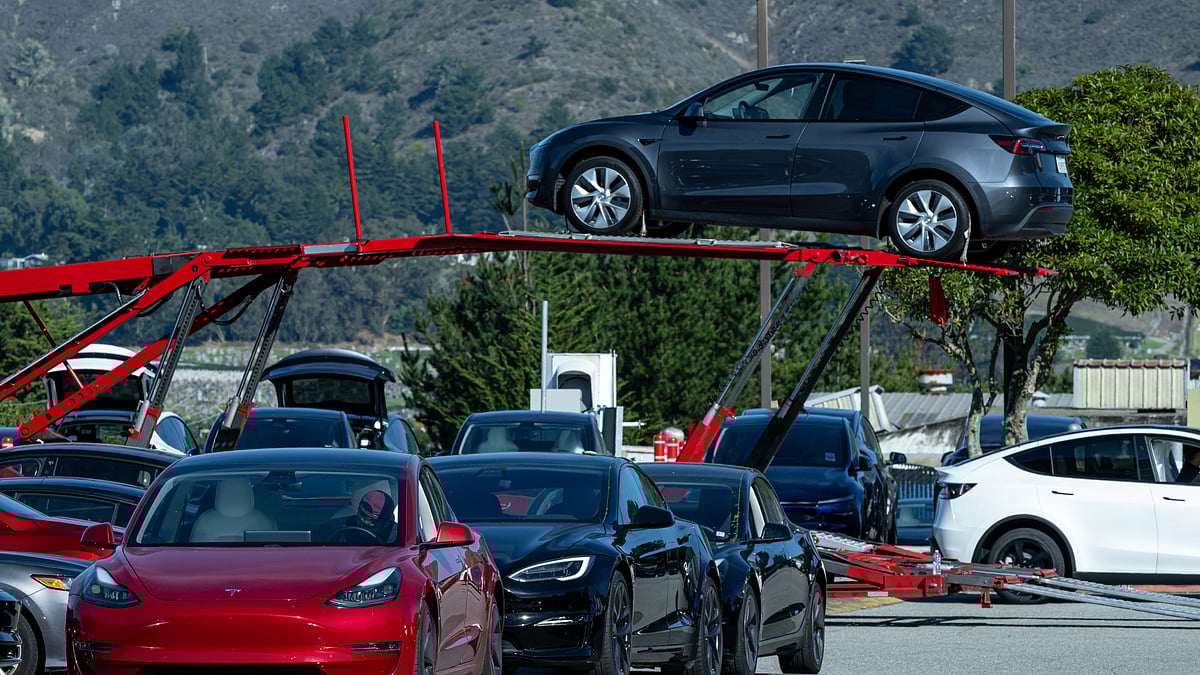 Tesla čelí zákazu prodeje v Kalifornii, pokud nezmění marketing