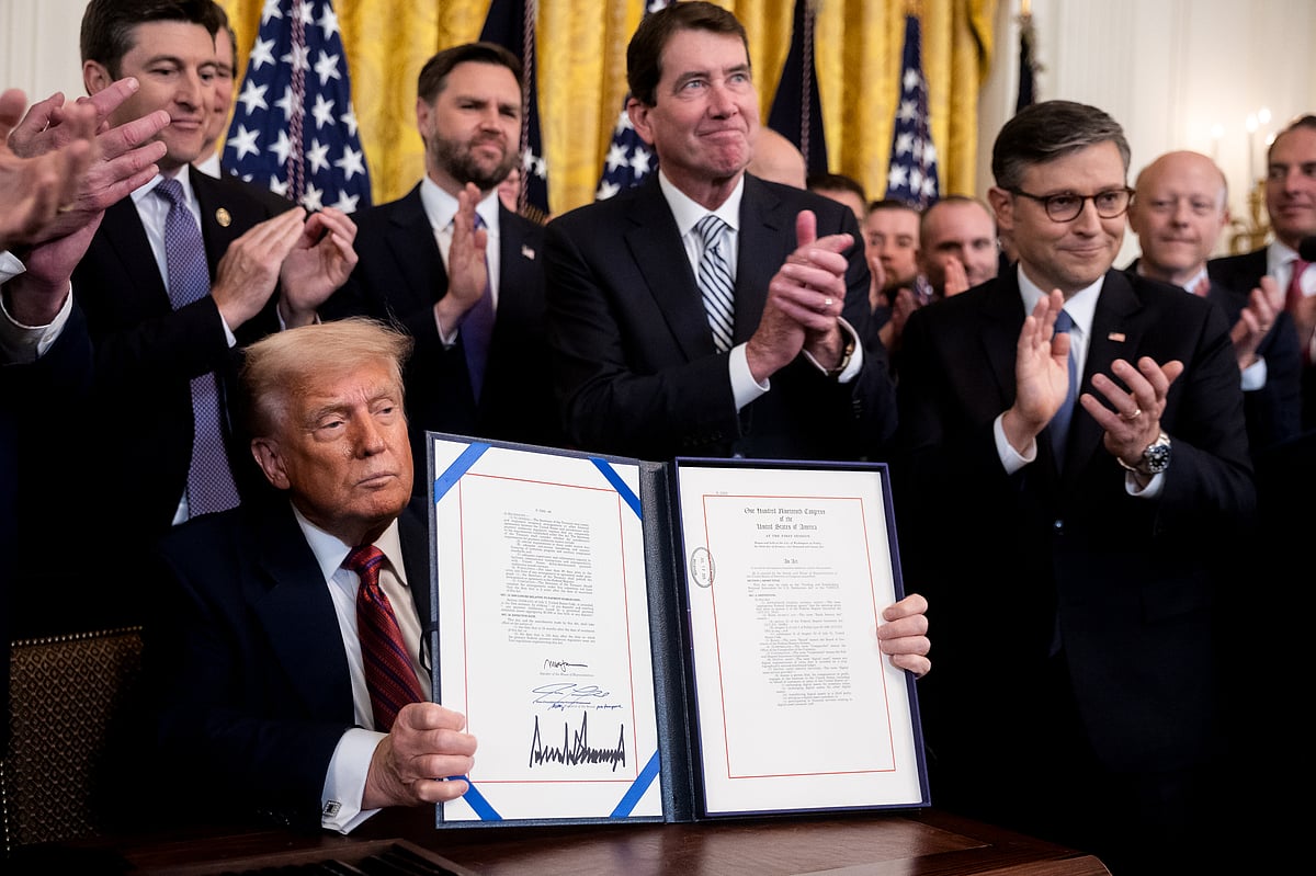 <div class="paragraphs"><p>(Photographer: Francis Chung/Politico / Bloomberg)</p></div>