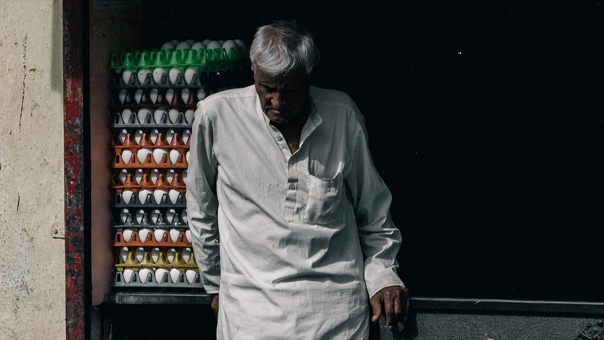 <div class="paragraphs"><p>The FSSAI clarified that the Extraneous Maximum Residue Limit (EMRL) of 1.0 ug/kg for nitrofuran metabolites in eggs is set purely for regulatory enforcement purposes. (Photo by Aditya Chinchure on Unsplash)</p></div>