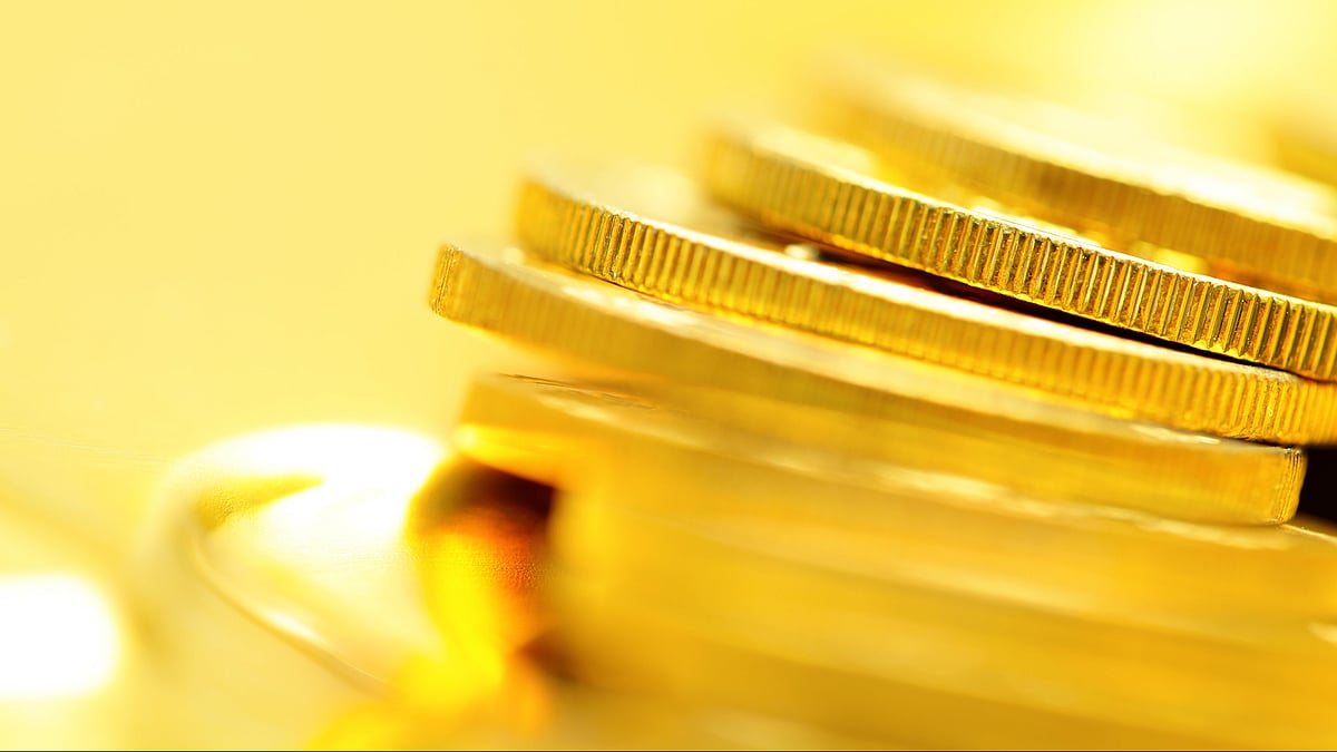 Gold Jumps To Record High Of Rs 1.38 Lakh, Silver Hits New Peak