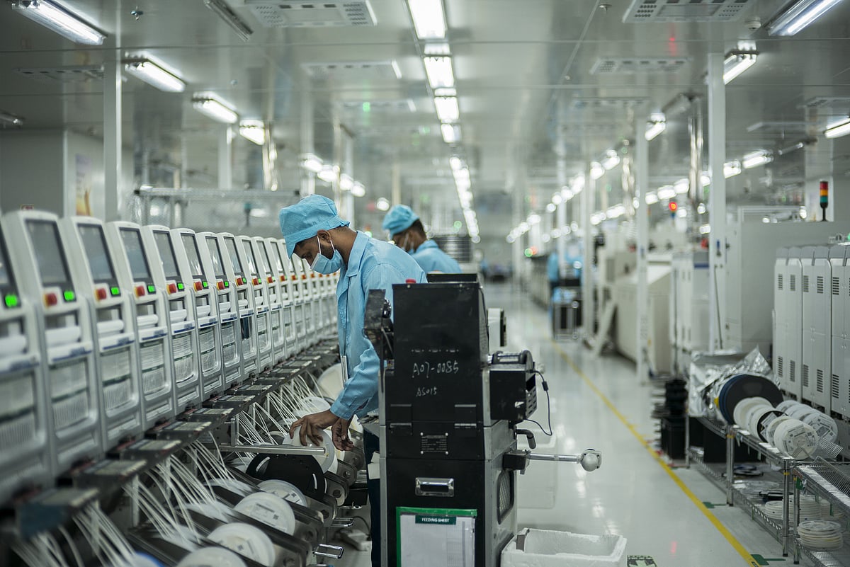 <div class="paragraphs"><p>The approved projects include those from heavyweights such as Samsung and Tata Electronics. (Photo: Bloomberg)</p></div>