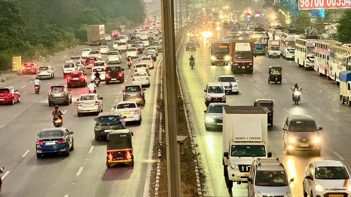 <div class="paragraphs"><p>DRChoksey reiterates Bajaj Auto and Tata Motors PV as preferred plays, citing strong export momentum, premiumisation, and EV penetration.</p><p>(Photographer: Vijay Sartape / Source: NDTV Profit)&nbsp;&nbsp;</p></div>