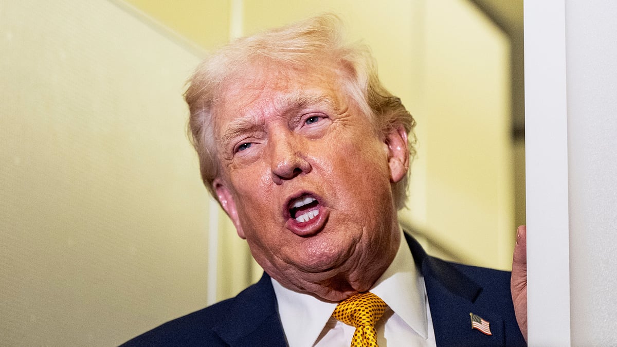 <div class="paragraphs"><p>President Donald Trump speaks with reporters while in flight on Air Force One on Sunday, Jan. 4, 2026, as returning to Joint Base. (Photo: AP/PTI)</p></div>