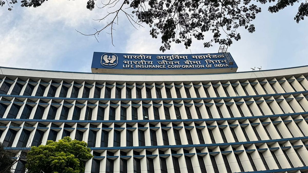 <div class="paragraphs"><p>Life Insurance Corporation of India, LIC headquarters at Mumbai (Photo source: Vijay Sartape/ Source: NDTV Profit)</p></div>