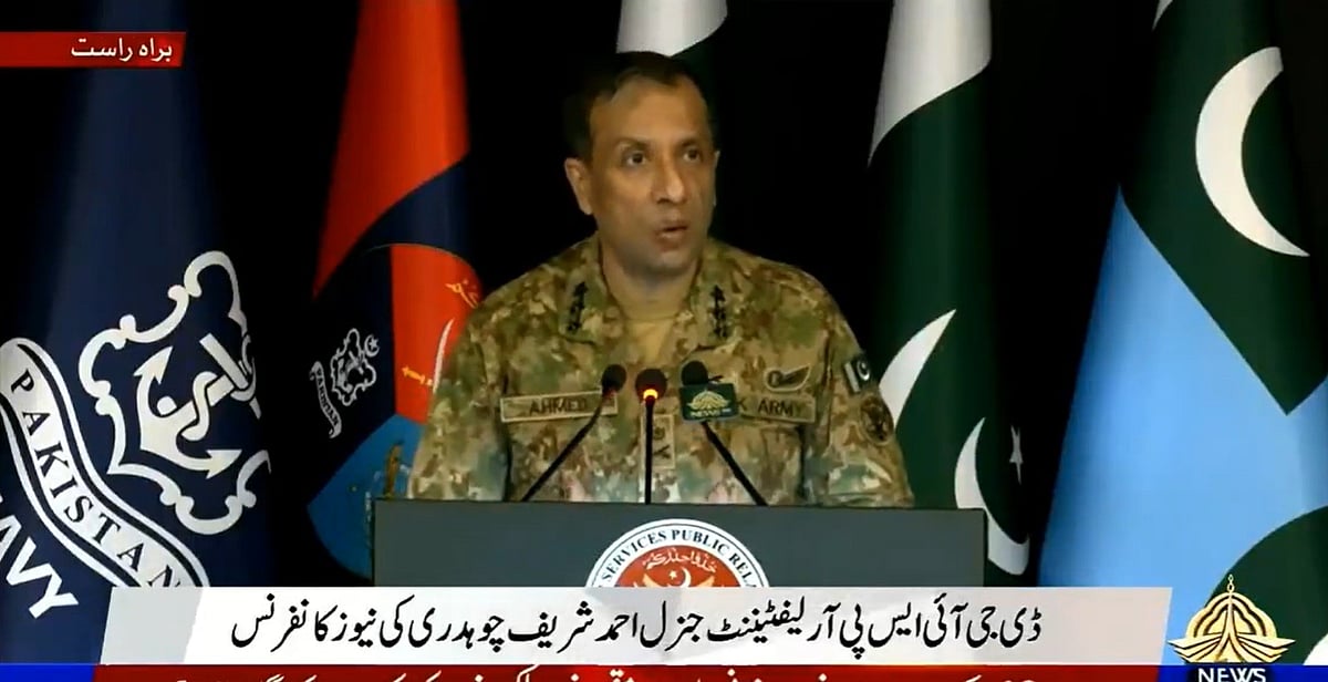 <div class="paragraphs"><p>Pakistani Army officer&nbsp;issued an unprovoked threat toward India. (Screengrab from video&nbsp;@FabulasGuy)</p></div>