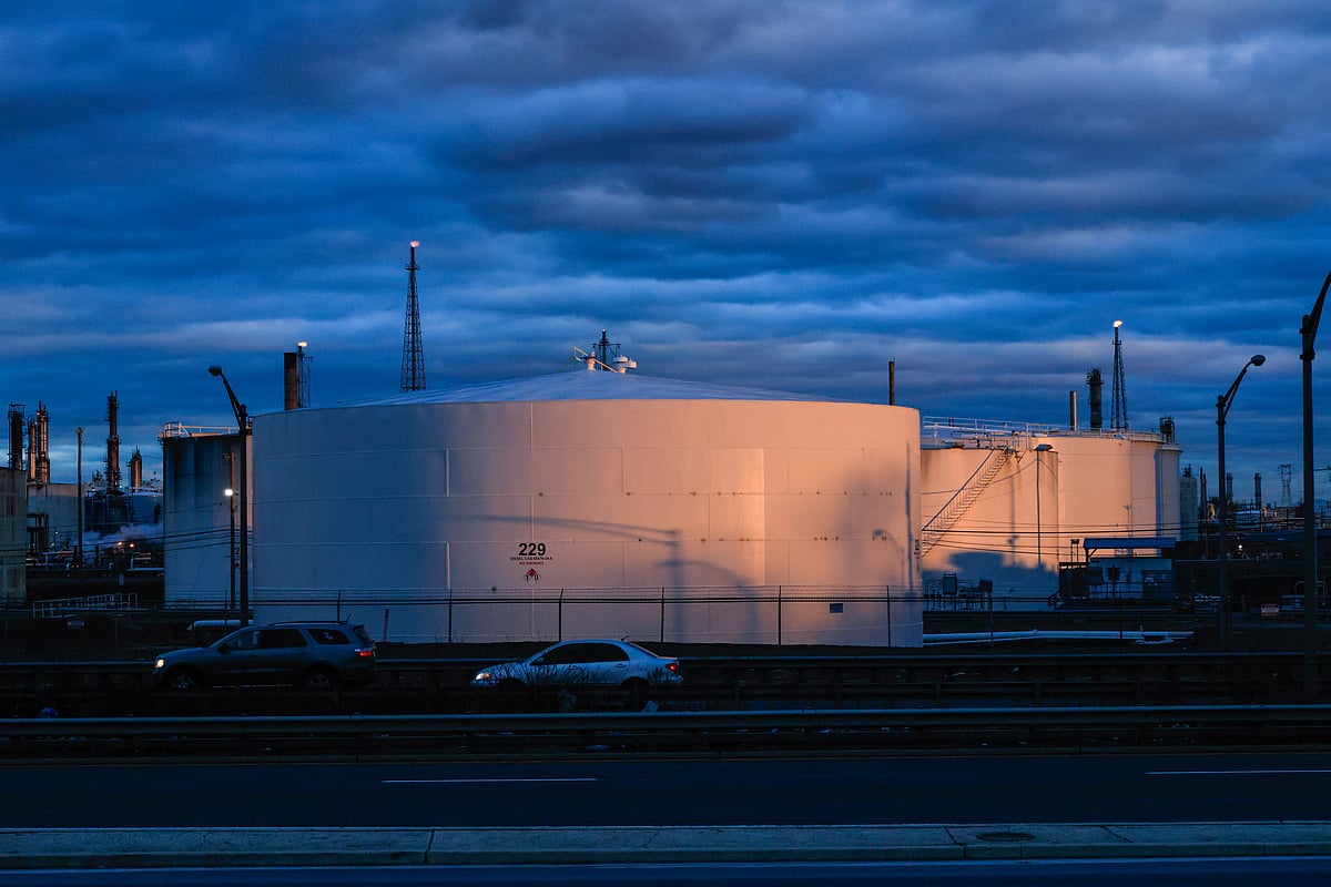 <div class="paragraphs"><p>Investors continue to digest US moves against Venezuela following the ouster of President Nicolás Maduro. (Photo: Bloomberg)</p></div>