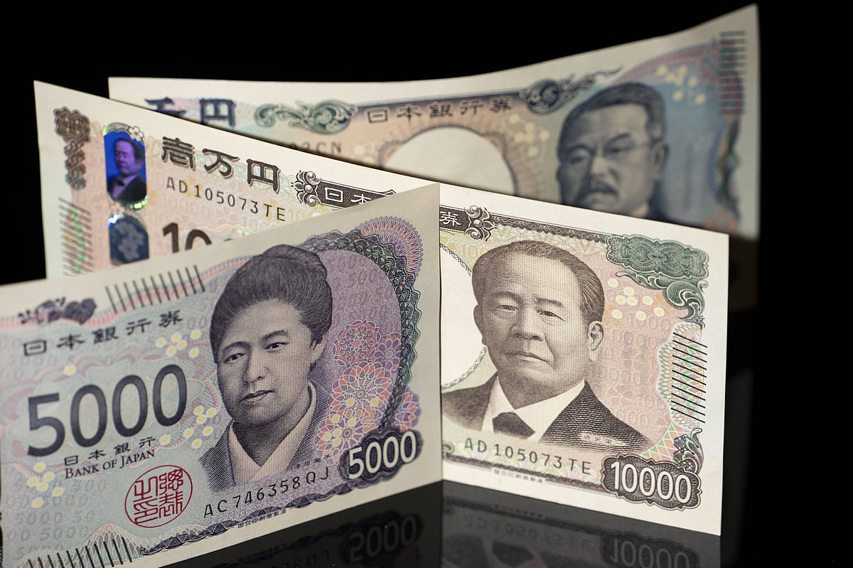 <div class="paragraphs"><p>The Japanese currency was trading at around 158 to the dollar as of 10 a.m in Tokyo, and Japan’s 30-year government bond yield surged as much as 12 basis points to 3.52%. (Photo: Bloomberg)</p></div>